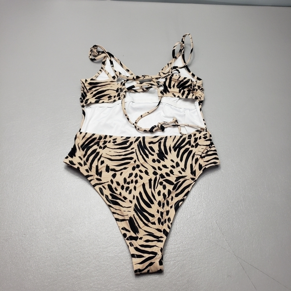 Shade and shore animal print one peice open back bathing suit women's size small - Picture 5 of 11